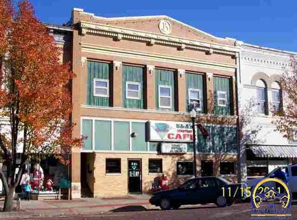 420 Pennsylvania, Holton, KS 66436