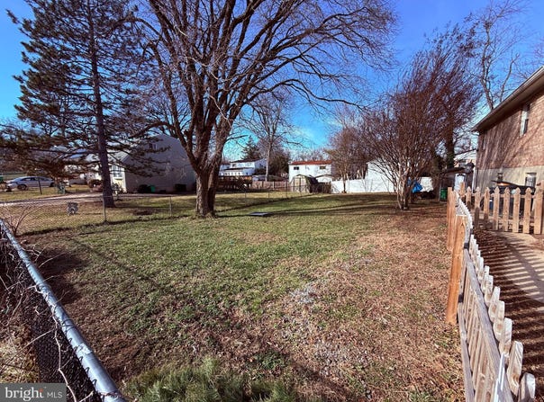 DRUM Avenue, CAPITOL HEIGHTS, MD 20743
