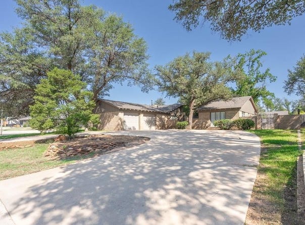 2410 Culpeper Dr, Midland, TX 79705