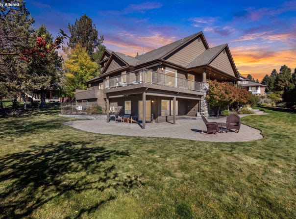 1154 NW Redfield Circle, Bend, OR 97703
