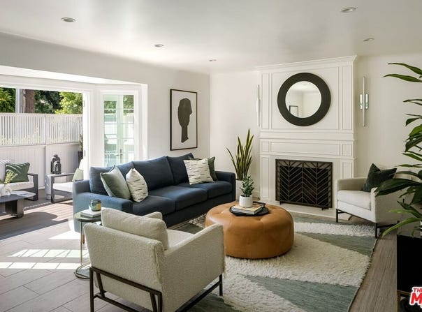 8963 Cynthia St, West Hollywood, CA 90069