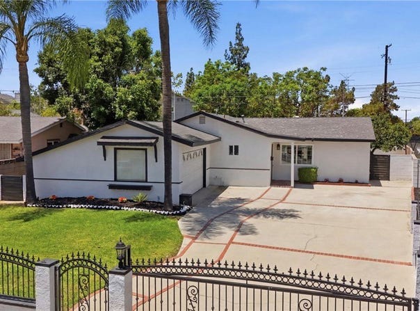 18543 E Gallarno, Covina, CA 91722