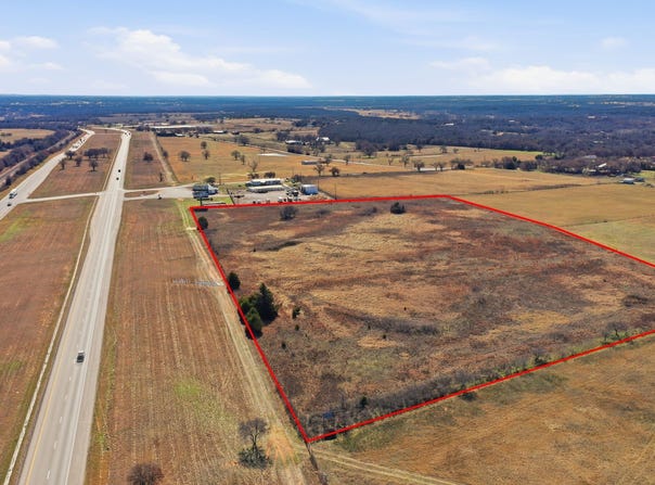 Highway 81, Alvord, TX 76225