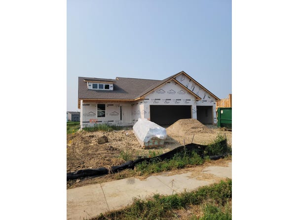 9701 Jasmine Avenue, Hanover, MN 55341