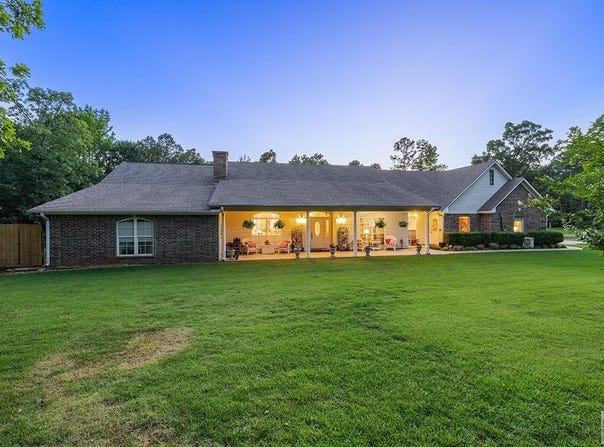 15 Saddle Lane, Texarkana, AR 71854