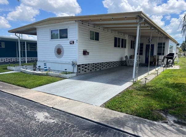 12651 Seminole Blvd., Largo, FL 33778