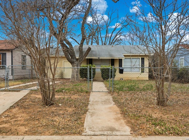 507 Wright Ave, Schertz, TX 78154