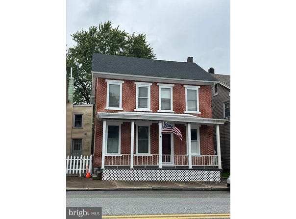 434 W MAIN Street, ANNVILLE, PA 17003