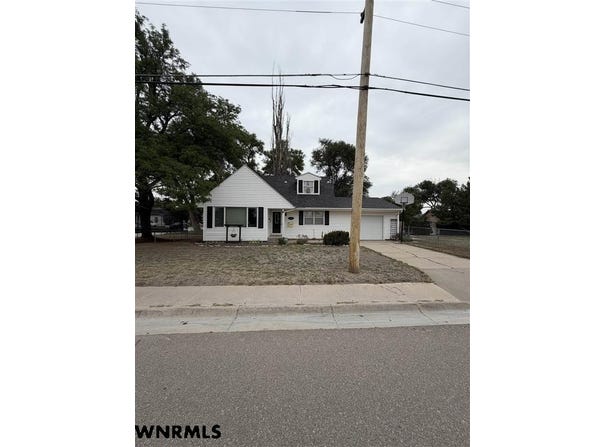 502 E 12TH STREET, Bridgeport, NE 69336