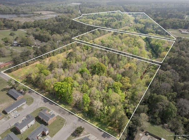144 Don Curt Boulevard, Laurel, MS 39437