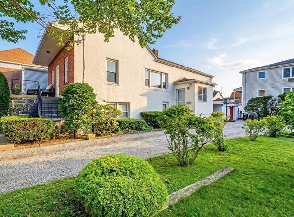 38-40 Ambrose Place, Yonkers, NY 10701