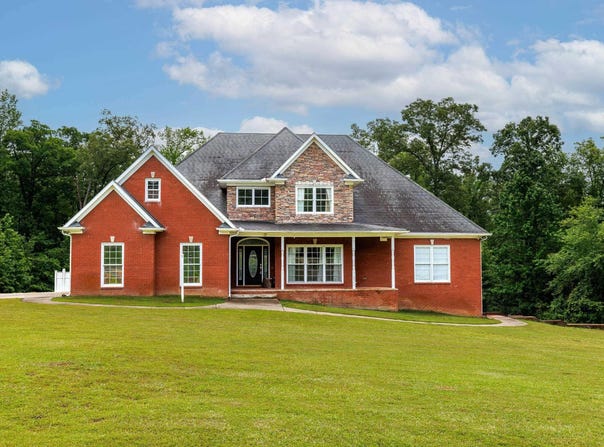 228 EDGELAND ROAD, VANDIVER, AL 35176