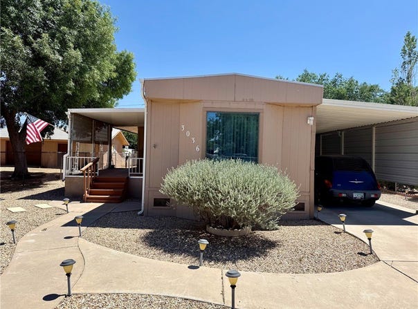 3036 E Packard Avenue, Kingman, AZ 86409