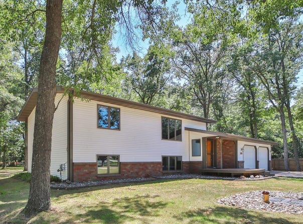 6205 Donald Street, Baxter, MN 56425