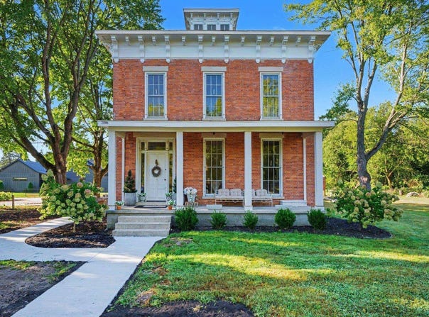 13546 Brick Road, Granger, IN 46530