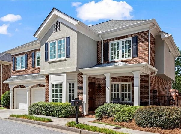 1138 Fairway Gardens NE, Brookhaven, GA 30319