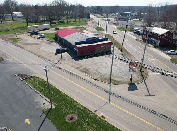 6792 Tallmadge Road, Rootstown, OH 44272