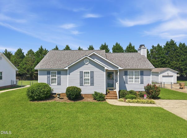 607 Garrison Avenue, Clayton, NC 27520