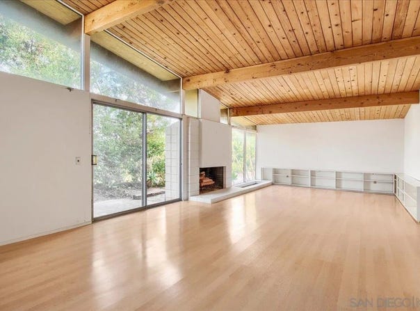 8384 Sugarman Drive, La Jolla, CA 92037