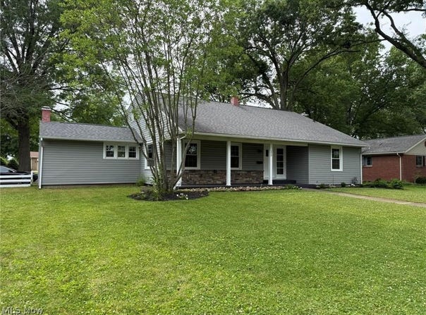 220 Grant Street, Dover, OH 44621