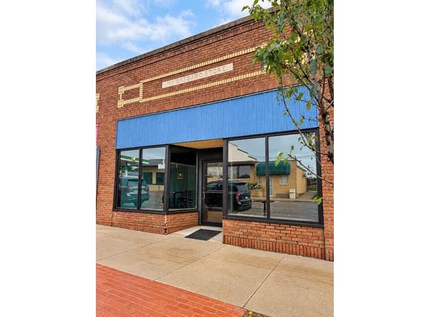 131 Main St W, Spring Grove, MN 55974