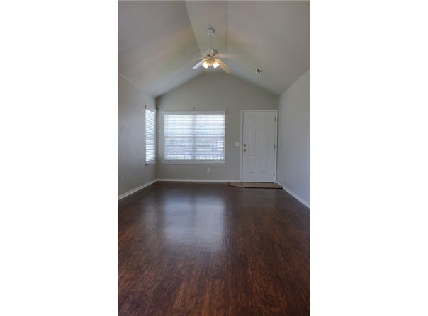 348 Cascade Circle, Springdale, AR 72764