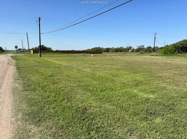 16-17 Golfview, Hilltop Lakes, TX 77871