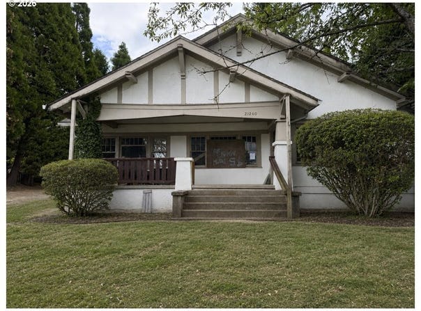 21260 SE STARK St, Gresham, OR 97030