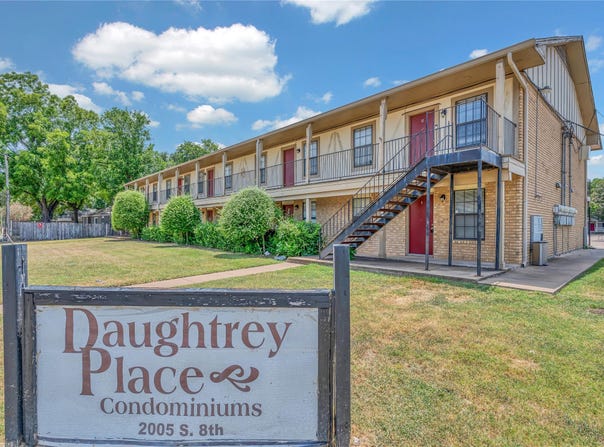 2005 S 8th Street, Waco, TX 76706