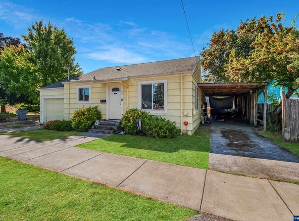 120 E Cedar St, Lebanon, OR 97355