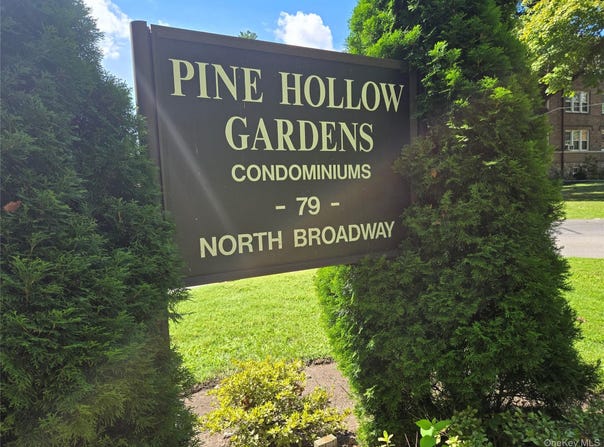 79 N Broadway, White Plains, NY 10603