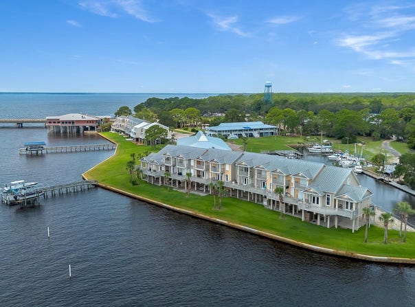 25 Mashes Sands Road, Panacea, FL 32346