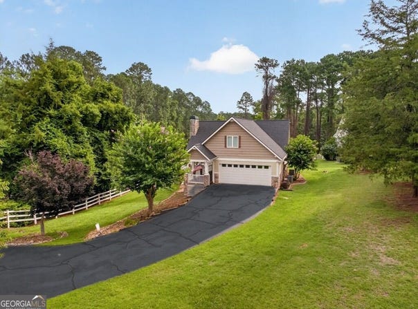 59 Players Lane, Hartwell, GA 30643