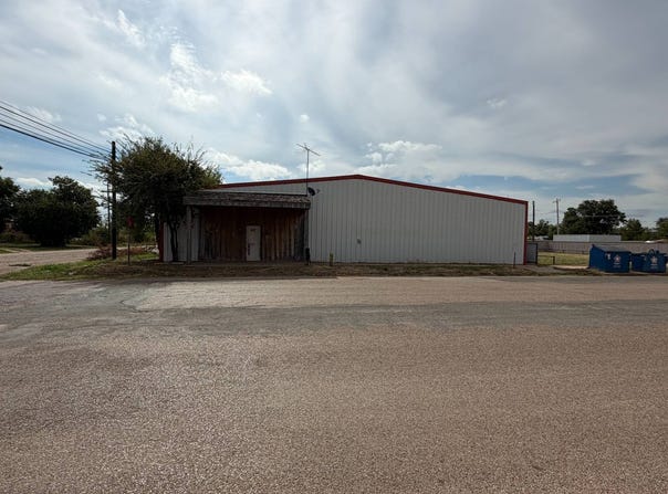 801 Strong, Ballinger, TX 76821