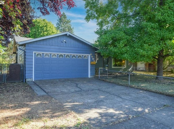 2215 NW CIRCLE Blvd, Corvallis, OR 97330