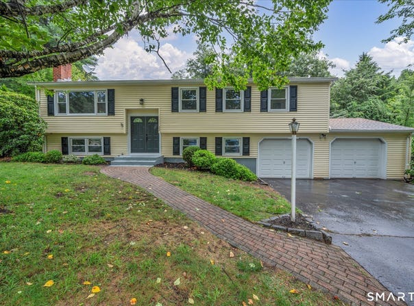 22 Settler Circle, Windsor, CT 06095