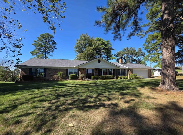 12142 Point Breeze Road, Parks, AR 72950