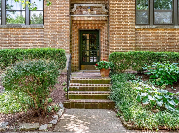 1300 Everett Ave, Louisville, KY 40204