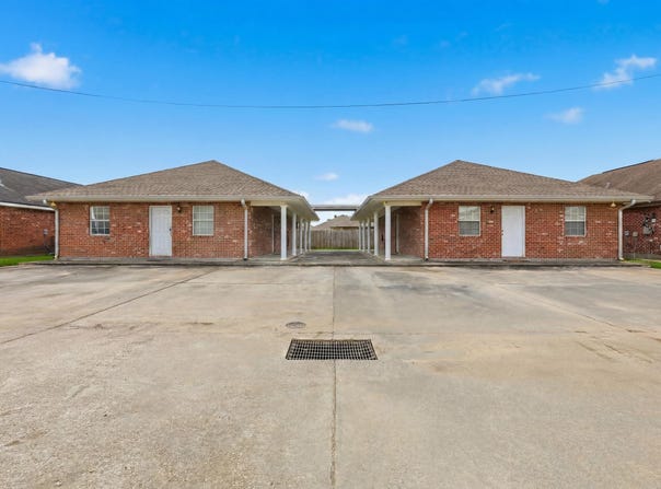 221 Gloria St, Thibodaux, LA 70301