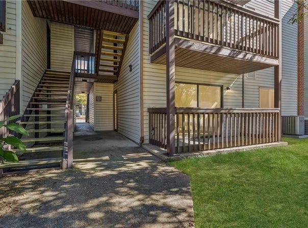 79 Wells Court, Hampton, VA 23666
