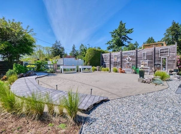 1368 Gulf Road, Point Roberts, WA 98281