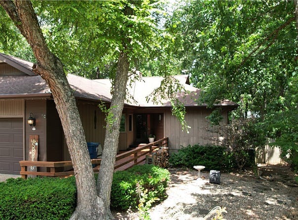 3 Dolphin Lane, Bella Vista, AR 72715