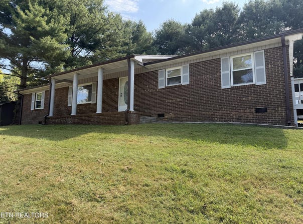 157 Neely Drive, Tazewell, TN 37879