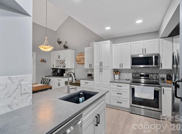 19905 Henderson Road, Cornelius, NC 28031