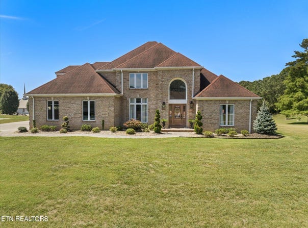 154 County Road 1120, Athens, TN 37303