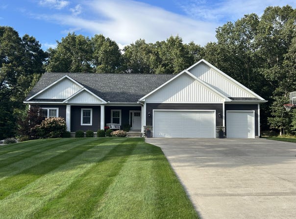 6460 Terravita Drive, Whitehall, MI 49461