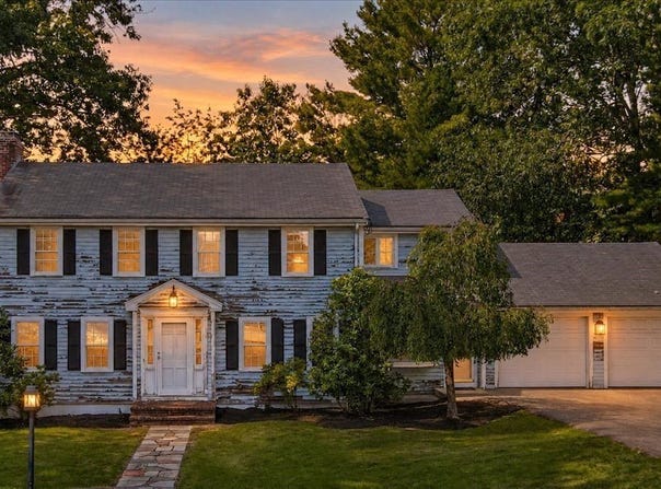 43 Chatham Rd, Norwood, MA 02062