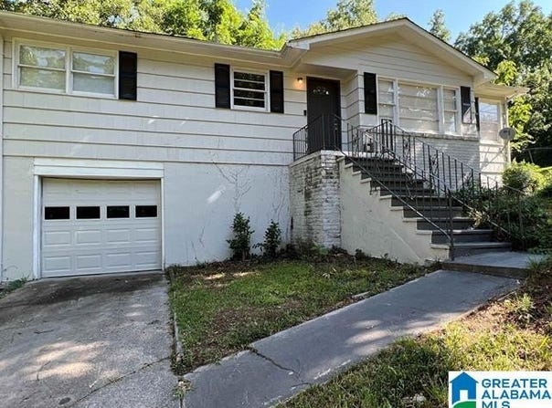 2628 NE 1ST STREET, CENTER POINT, AL 35215