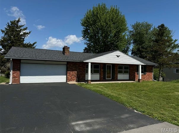 4508 West Ely, Hannibal, MO 63401