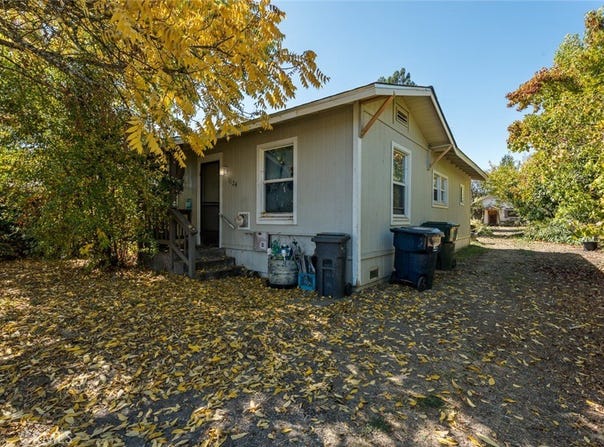 1124 Locust Street, Willits, CA 95490